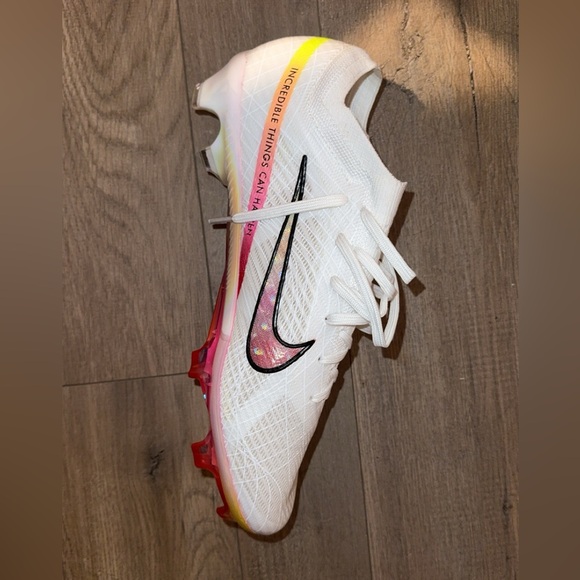 Nike macerials - Picture 6 of 7